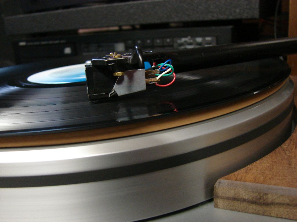 emp03.jpg