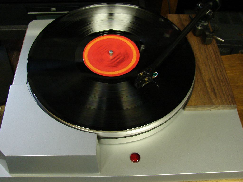 emp04.jpg